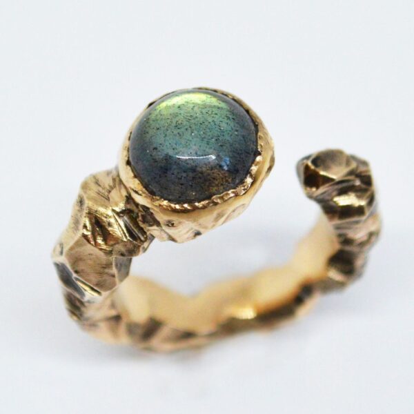 LABRADORITE RING2