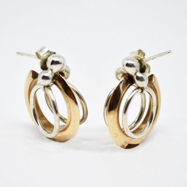 THREE EARRINGS3