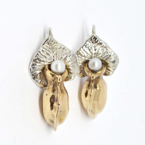 NEPENTHES EARRINGS2