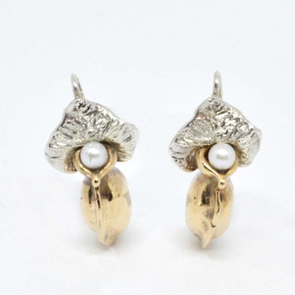 NEPENTHES EARRINGS3