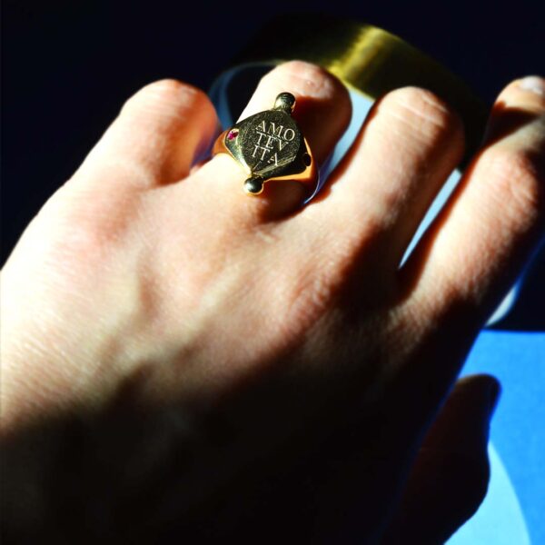 ANCIENT RING4