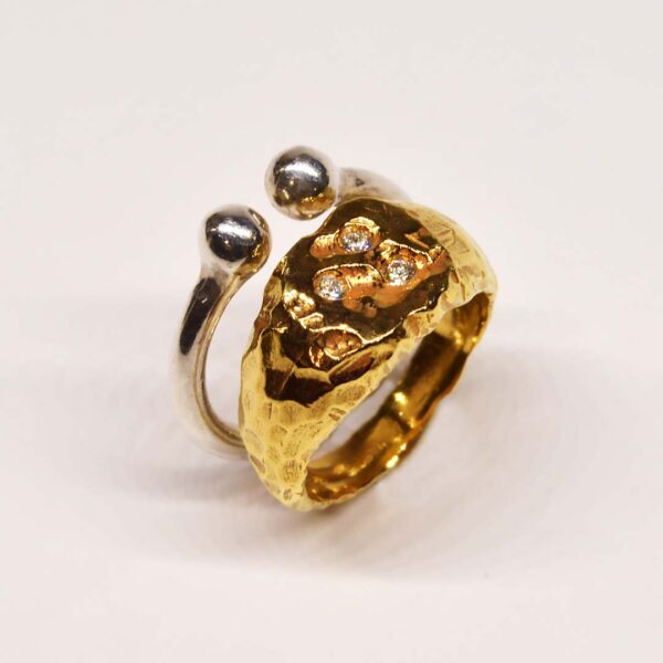 GUARDIAN RING